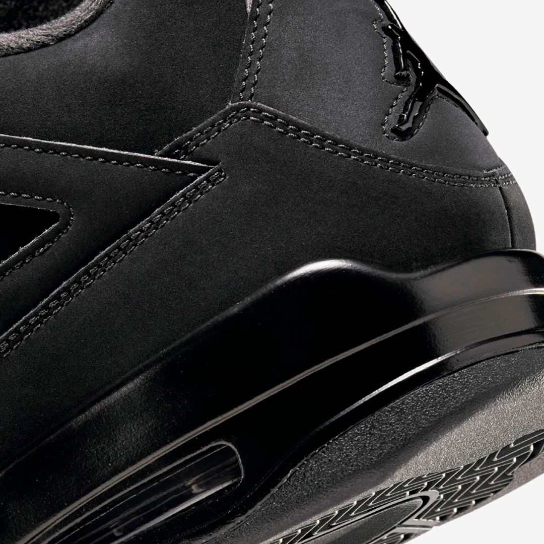 Air Jordan 4 Black Cat