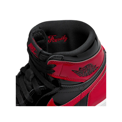 Air Jordan 1 Patent Bred