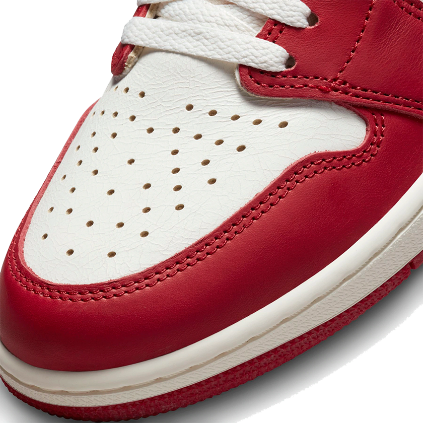 Air Jordan 1 Retro High Chicago Og