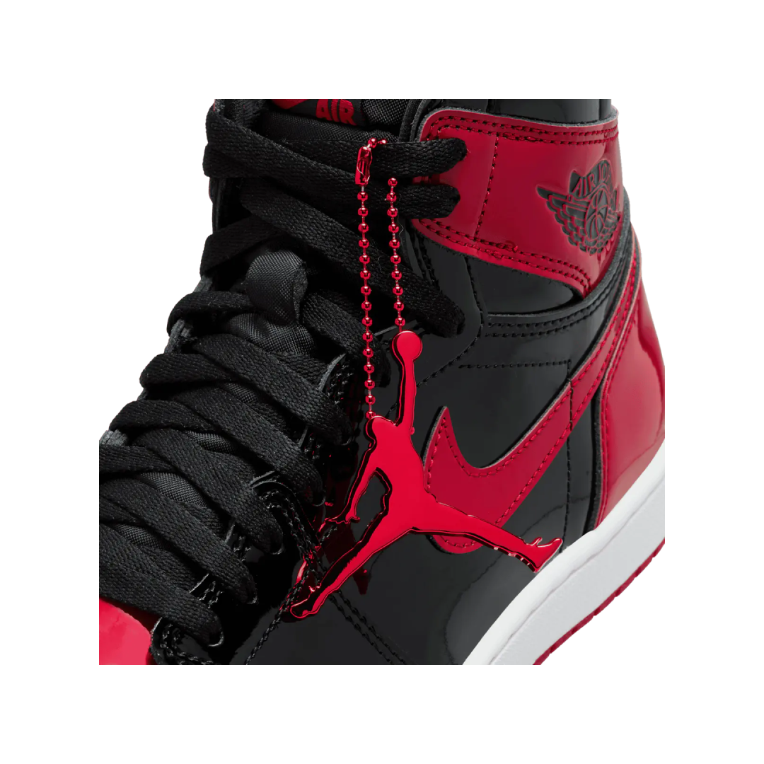 Air Jordan 1 Patent Bred