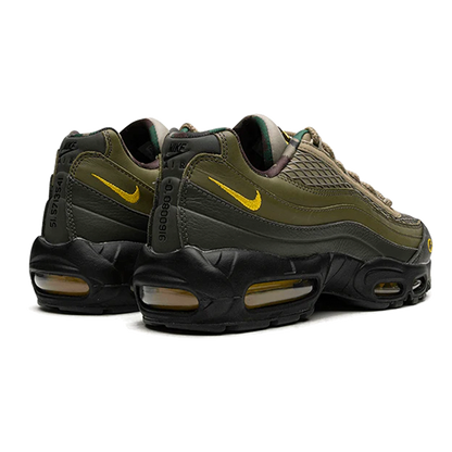 Nike Air Max 95 x Corteiz Gutta Green